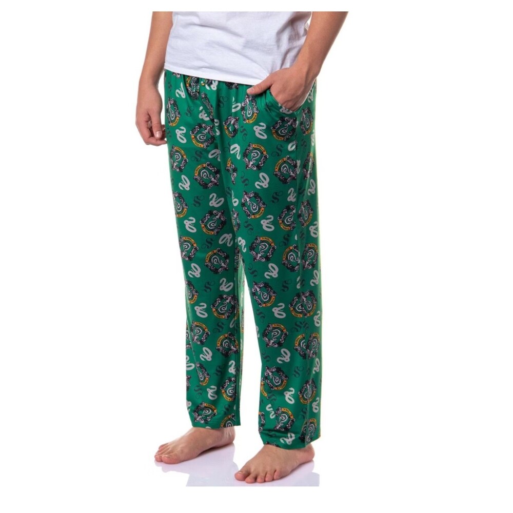 Wizarding World Harry Potty NWT Slytherin Pajama Pants Sz. Medium Green (K03)